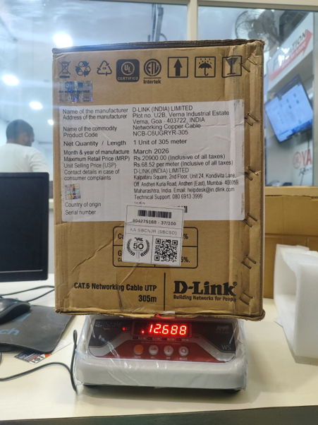 D-Link CAT6 305m cable box weighing 12.688 kg during cable verification